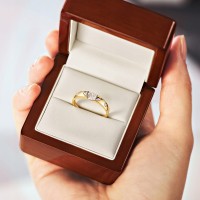  Złoty pierścionek zaręczynowy 333 8K cyrkonia  149-1