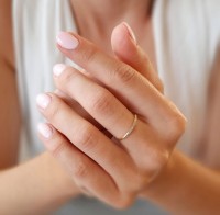 Złoty pierścionek zaręczynowy e0028 pr. 333