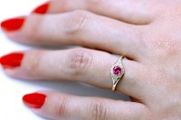 Złoty pierścionek zaręczynowy 530r-1 585 14K cyrkonia 